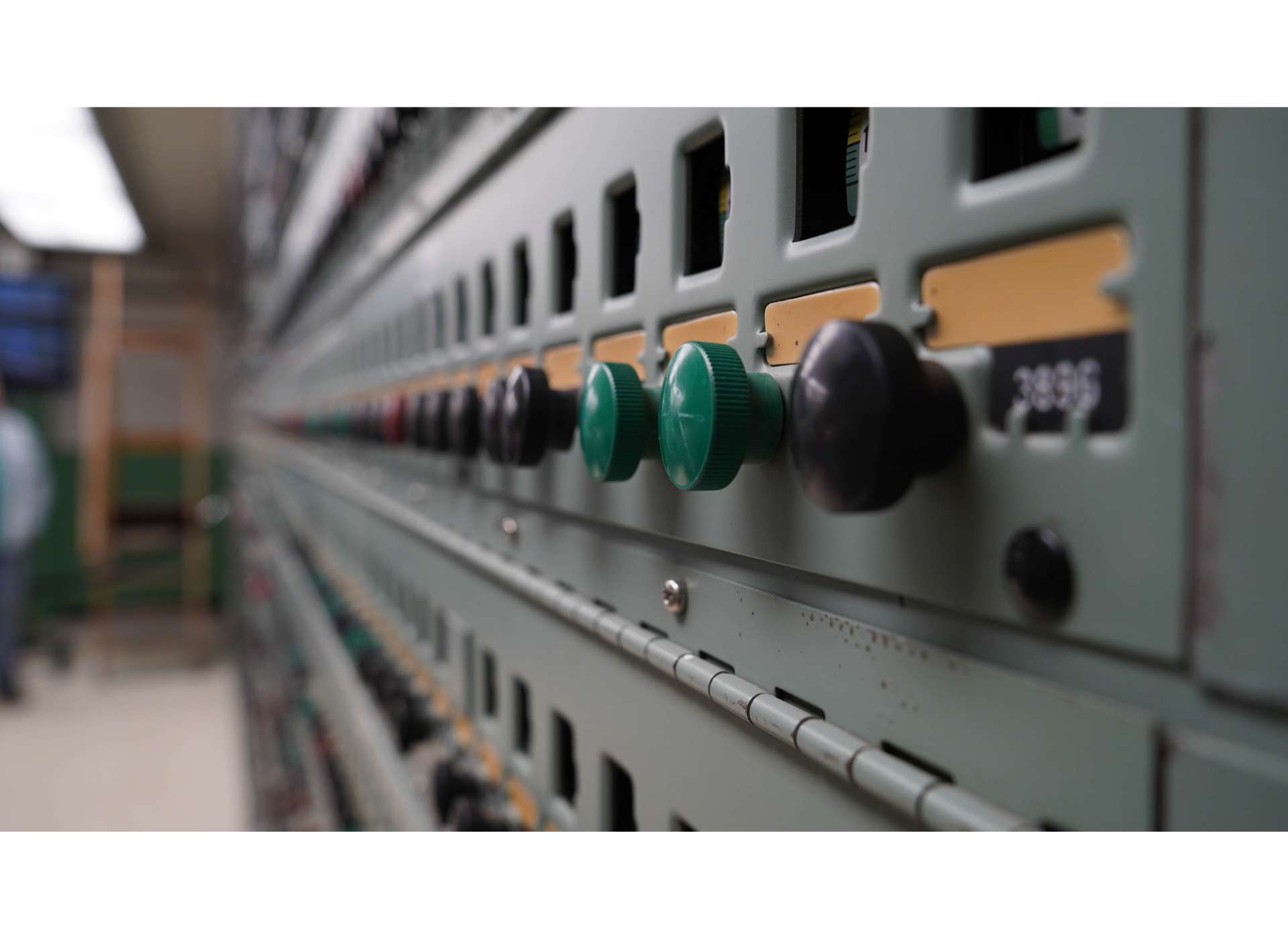 Pressure gauges of B Reactor&#039;s control panel