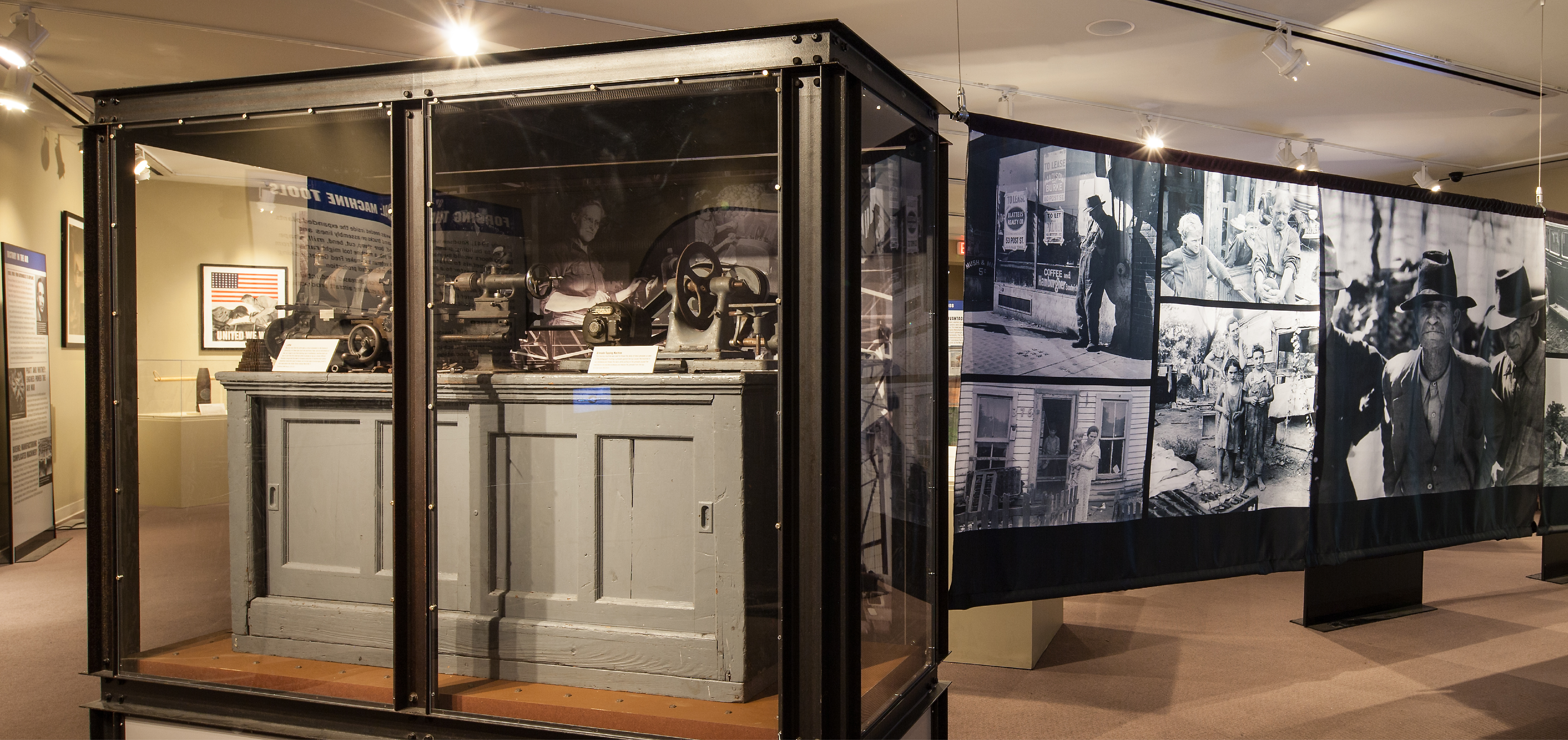 Exhibit on industry and life during the depression at the National WWII Museum