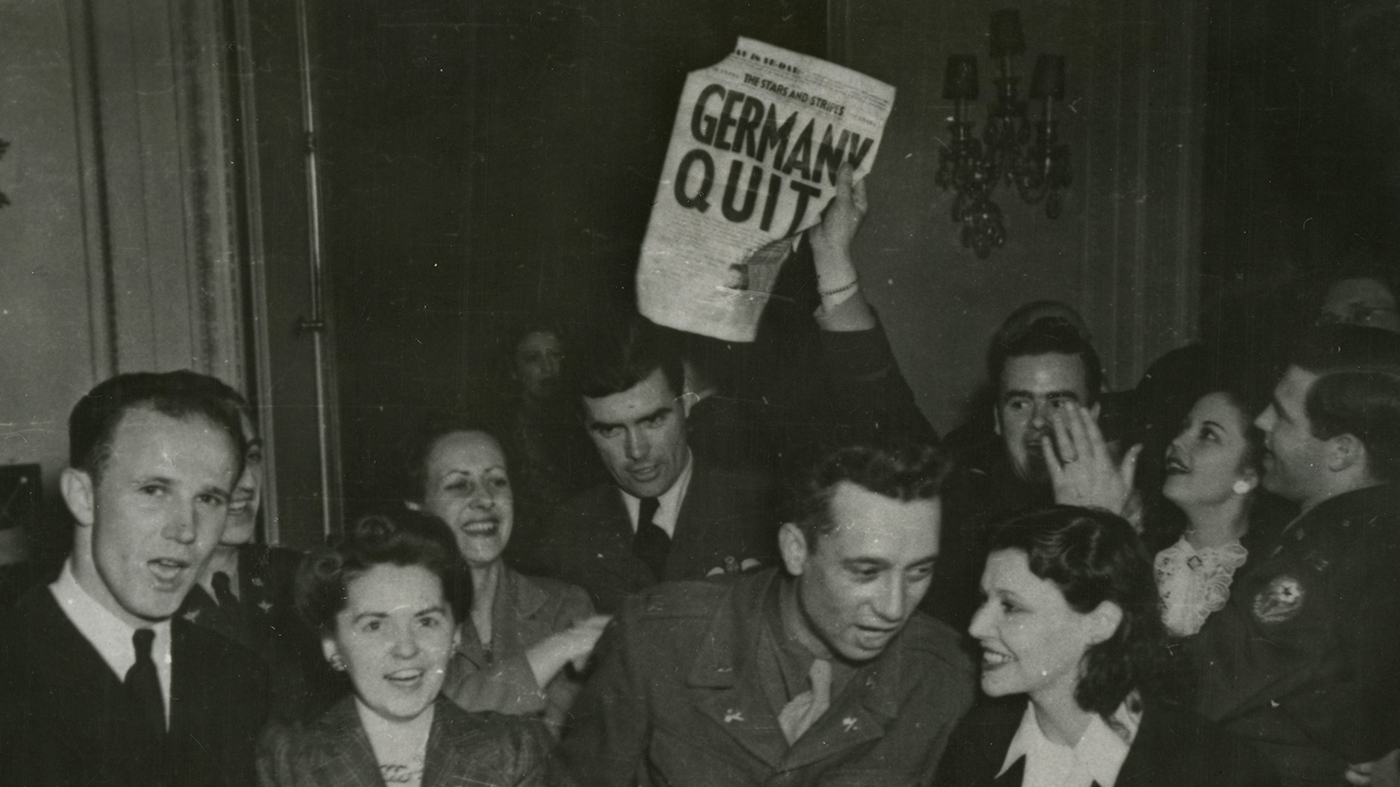 Newspaper declares the end of WWII