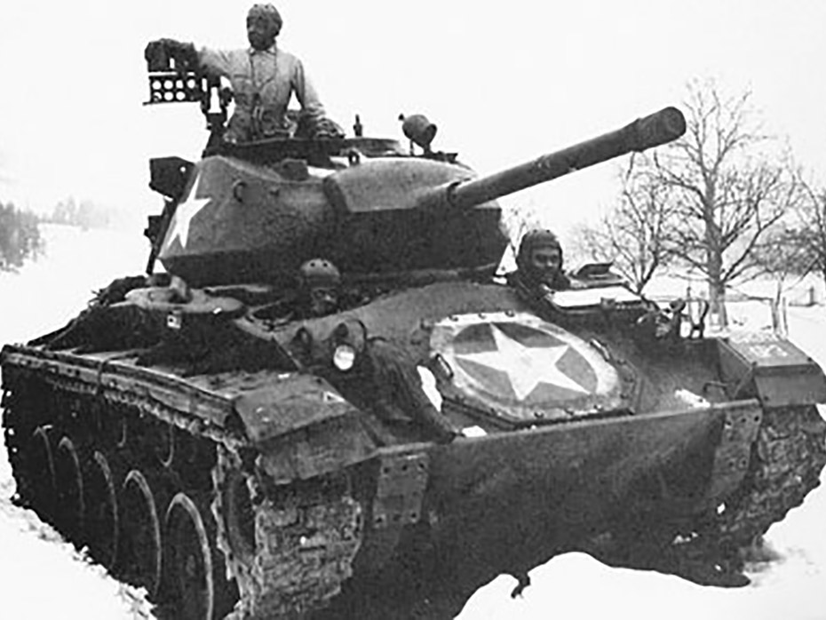 Black Panthers in the Snow: The 761st Tank Battalion at the Battle