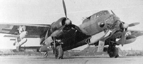 Dornier 217 with Henschel 293 under wing