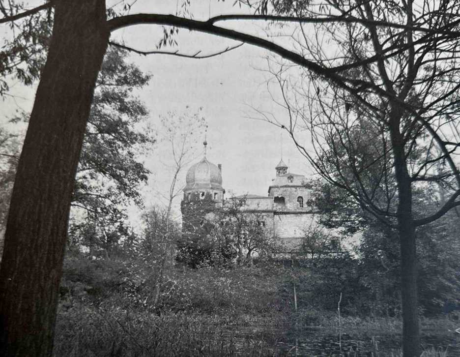 Rimburg Castle, moat visible in the foreground. 