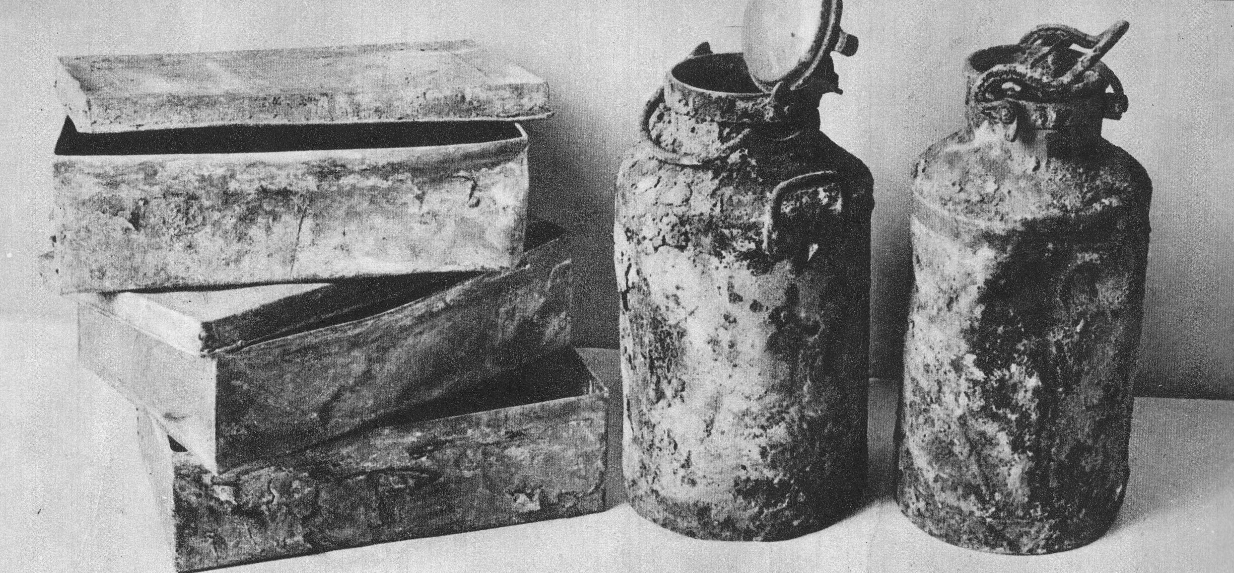 Milk crates and containers containing the Oyneg Shabes Archive