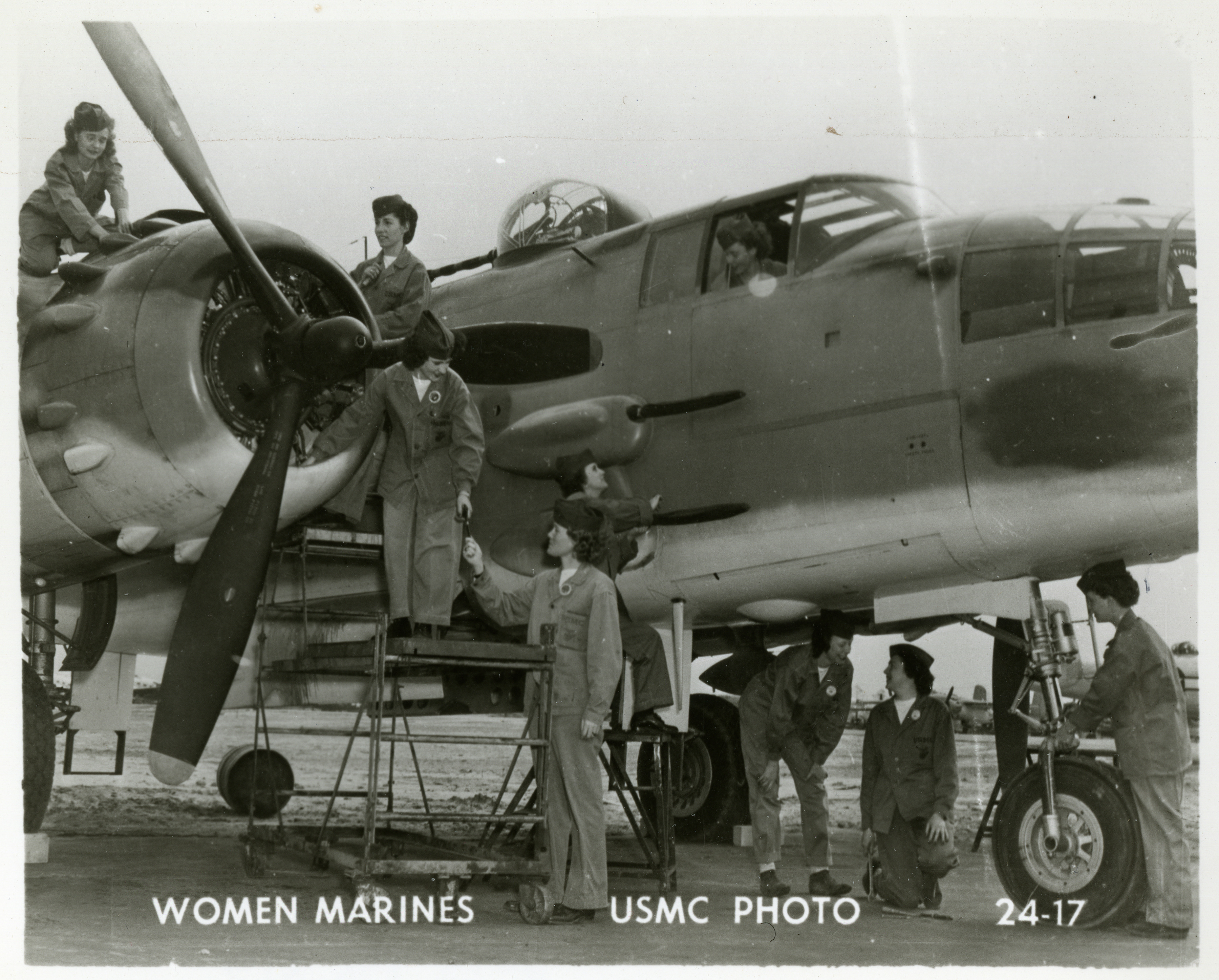 Members of the United States Marine Corps Women's Reserve