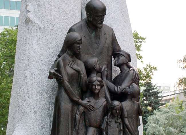 Monument to Janusz Korczak in Warsaw, Poland