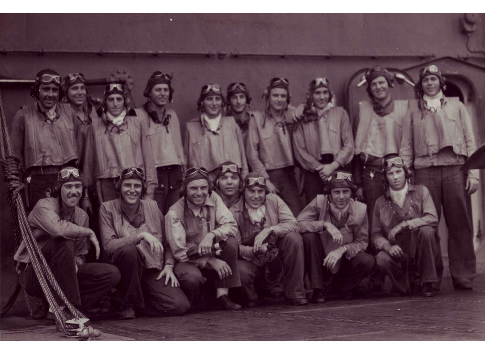 VS-6 gunners aboard Enterprise in 1942. Don Hoff kneeling fourth from left.