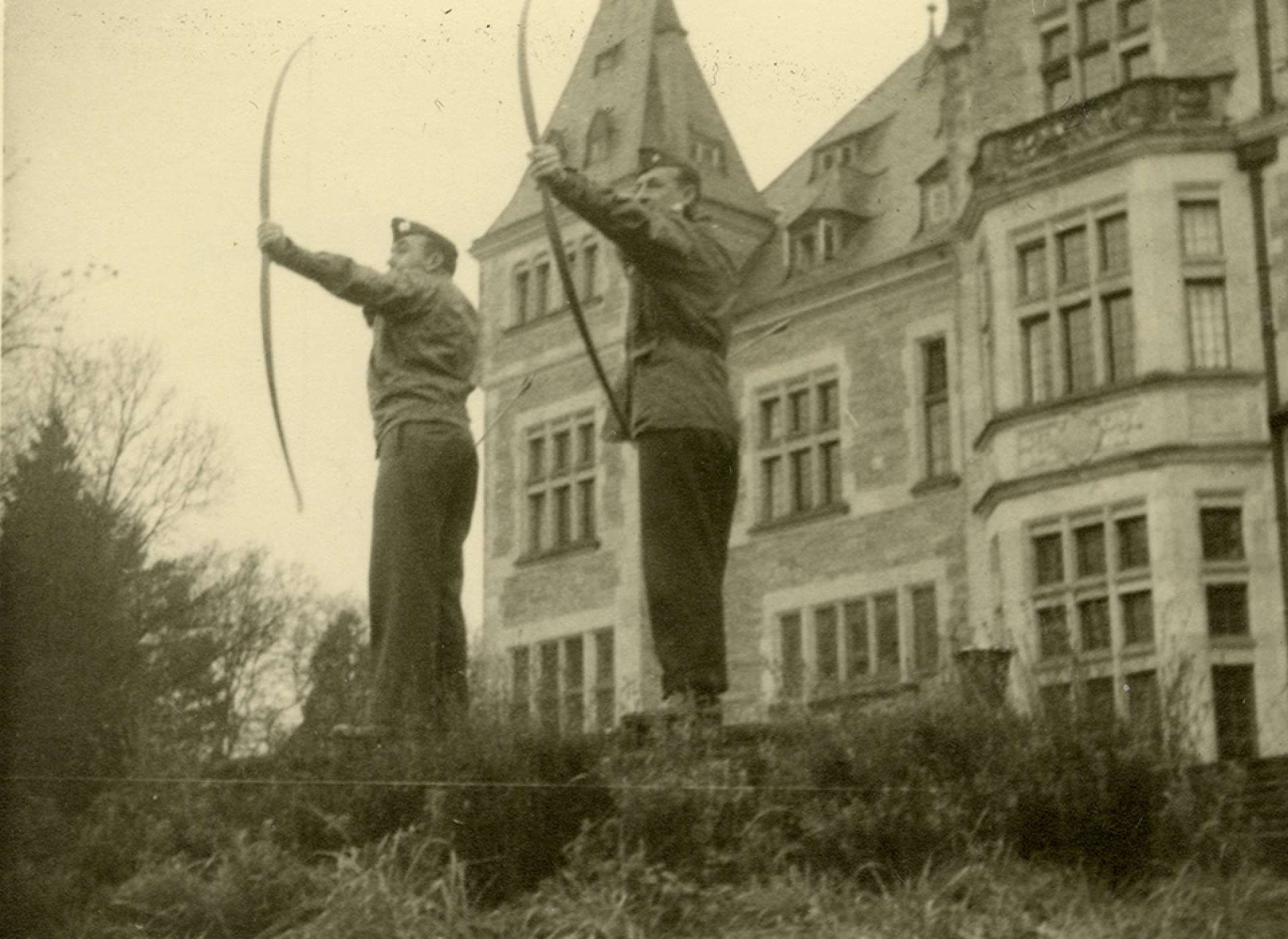 US Army Officers practice archery on the ground of Kronberg Castle