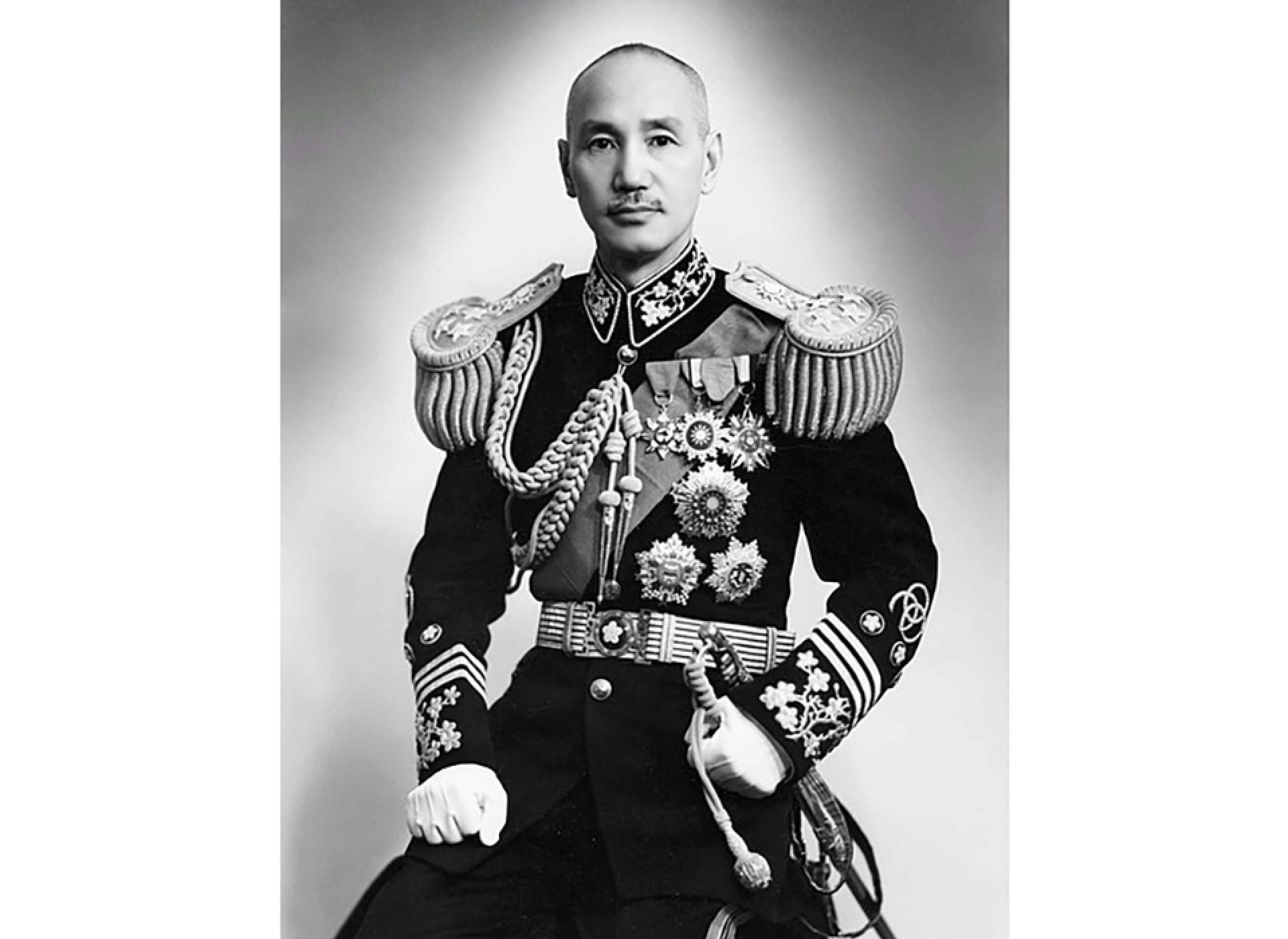 Chiang Kai-shek, 1943. Courtesy of Wikicommons.