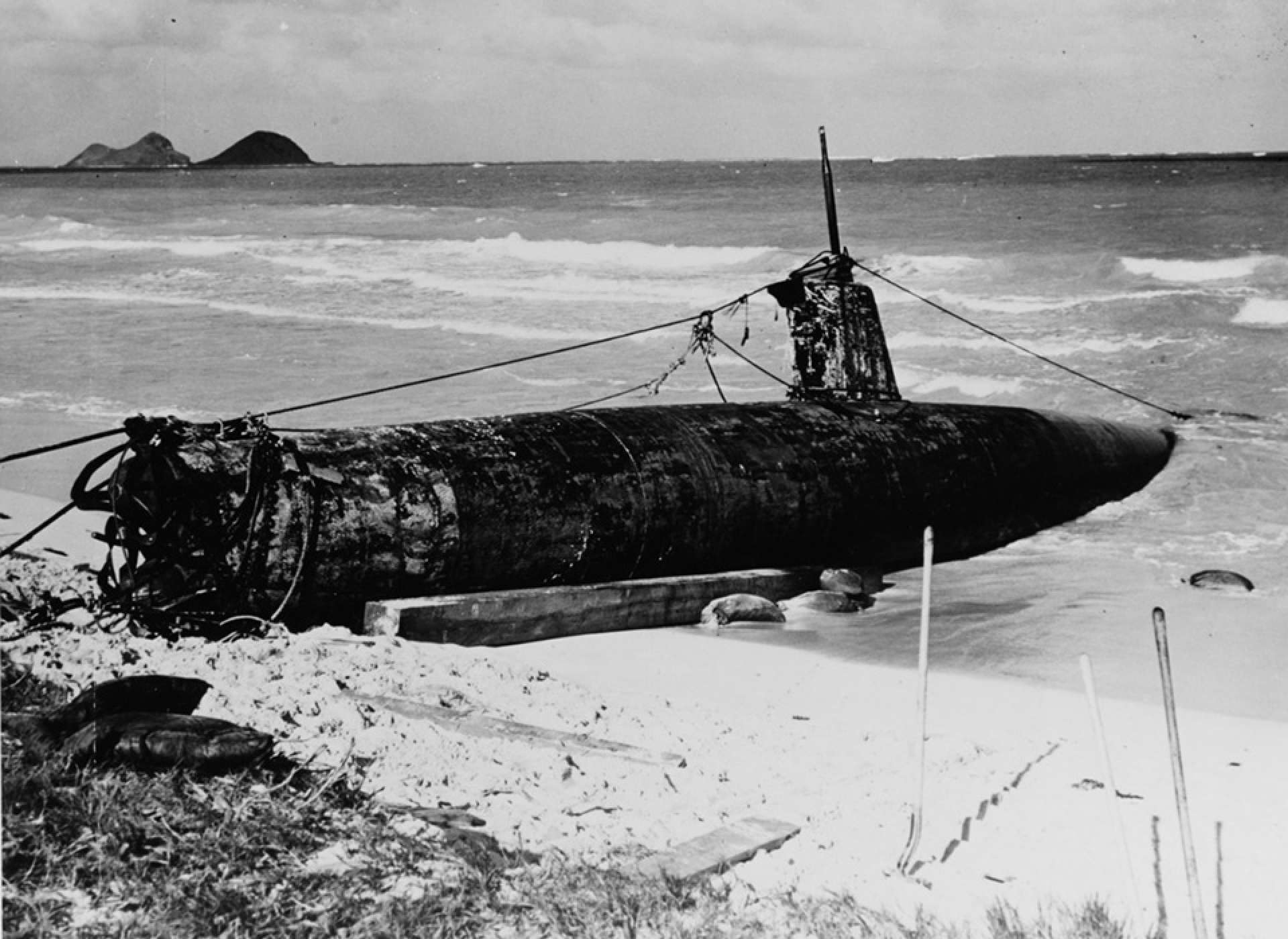 HA-19 Japanese Submarine 