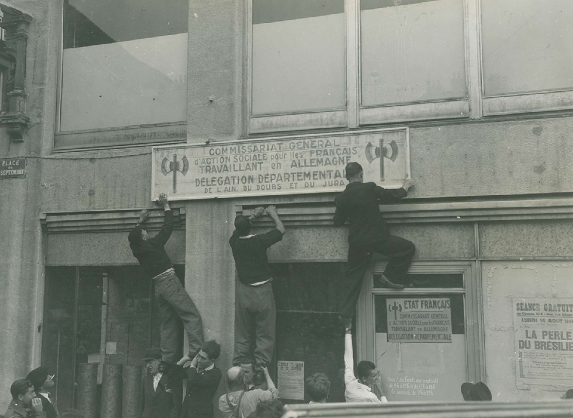 Free French fighters