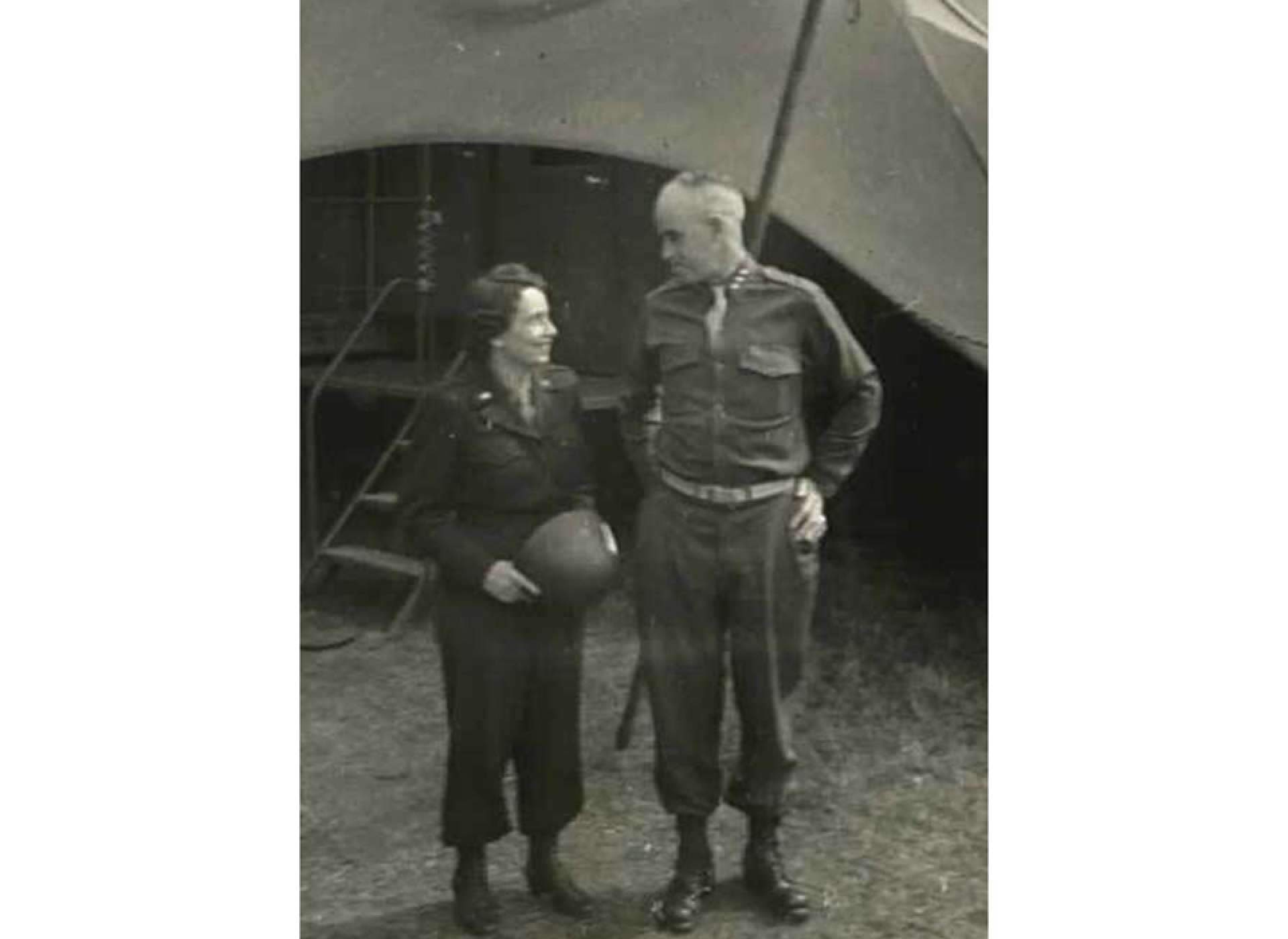 Anna Rosenberg General Omar Bradley 1944