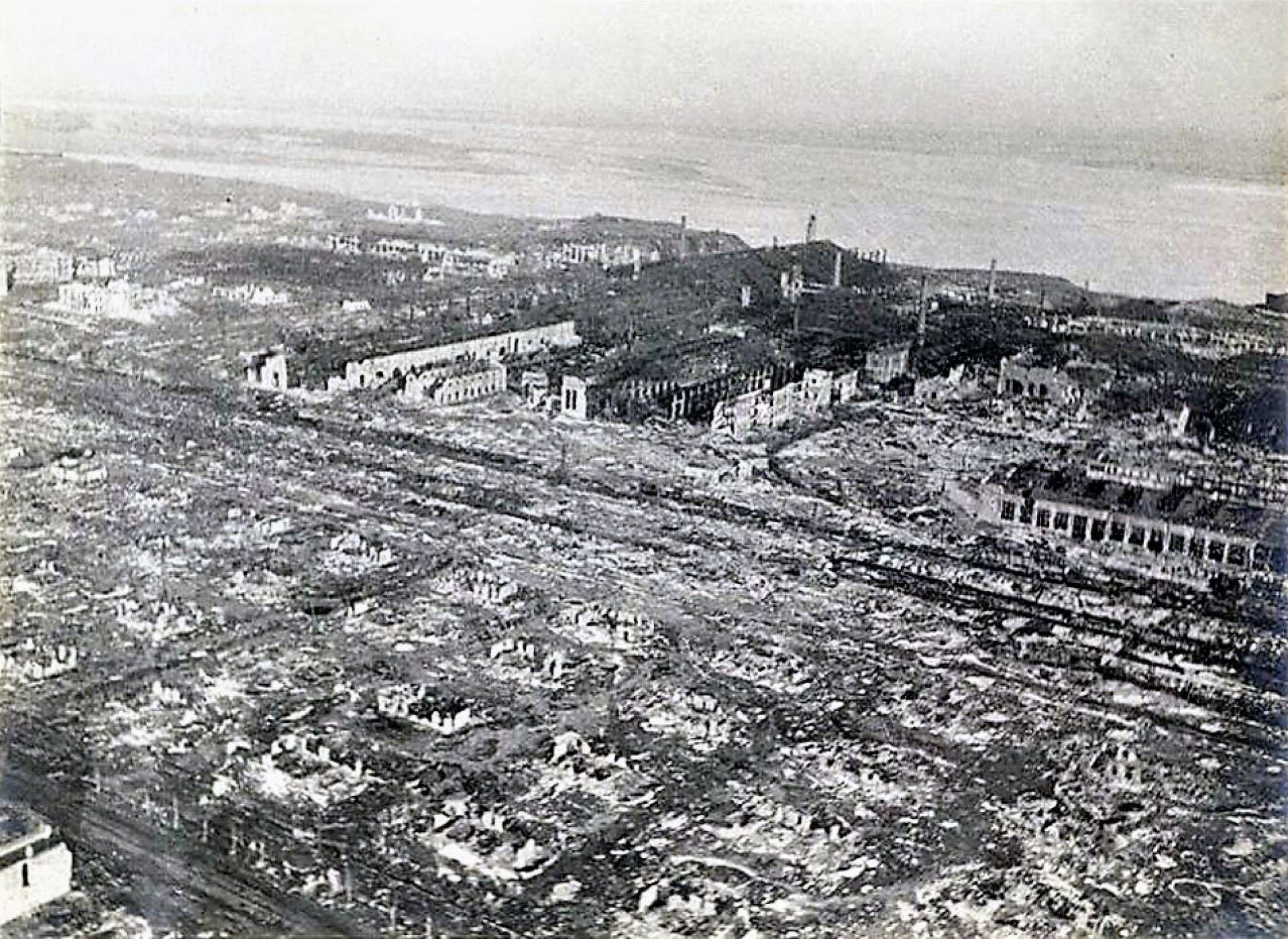 Destroyed Stalingrad, 1943. Source: Source: PICRYL/Public domain