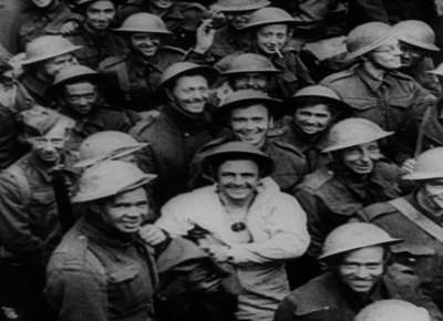 British soldiers huddle together