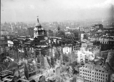 Scene of desolation viewed from St Paul&#039;s Cathedral